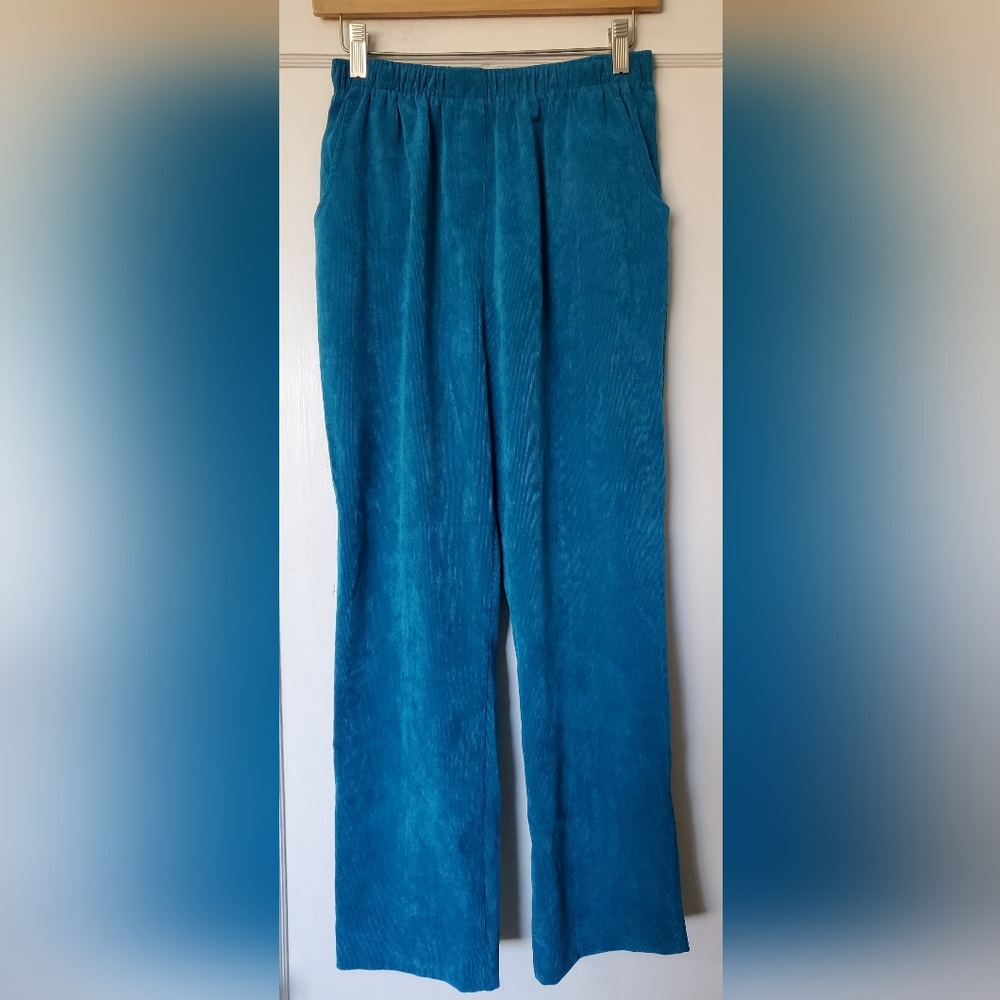Alia Petite Turquoise Corduroy Pants🩵